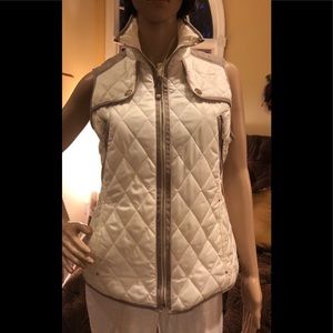 Vince Camuto Quilted Ivory Vest with Faux Suede XS